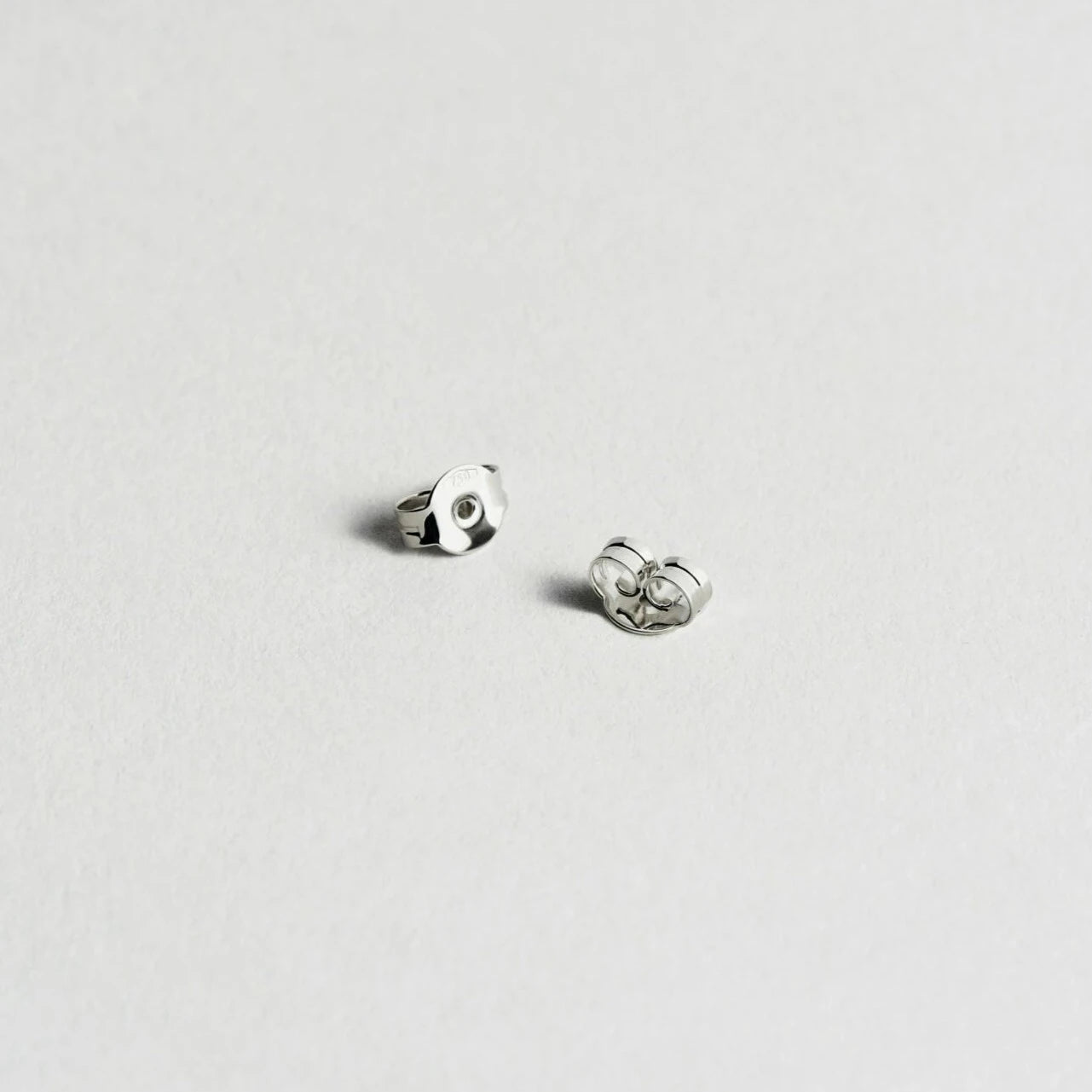 Modern Solitaire Diamond Studs